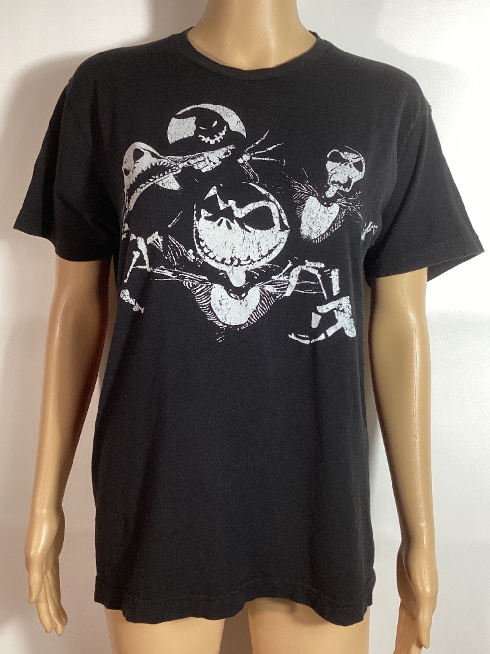 Tim Burton’s The Nightmare Before Christmas Disney T Shirt Womens Medium Black